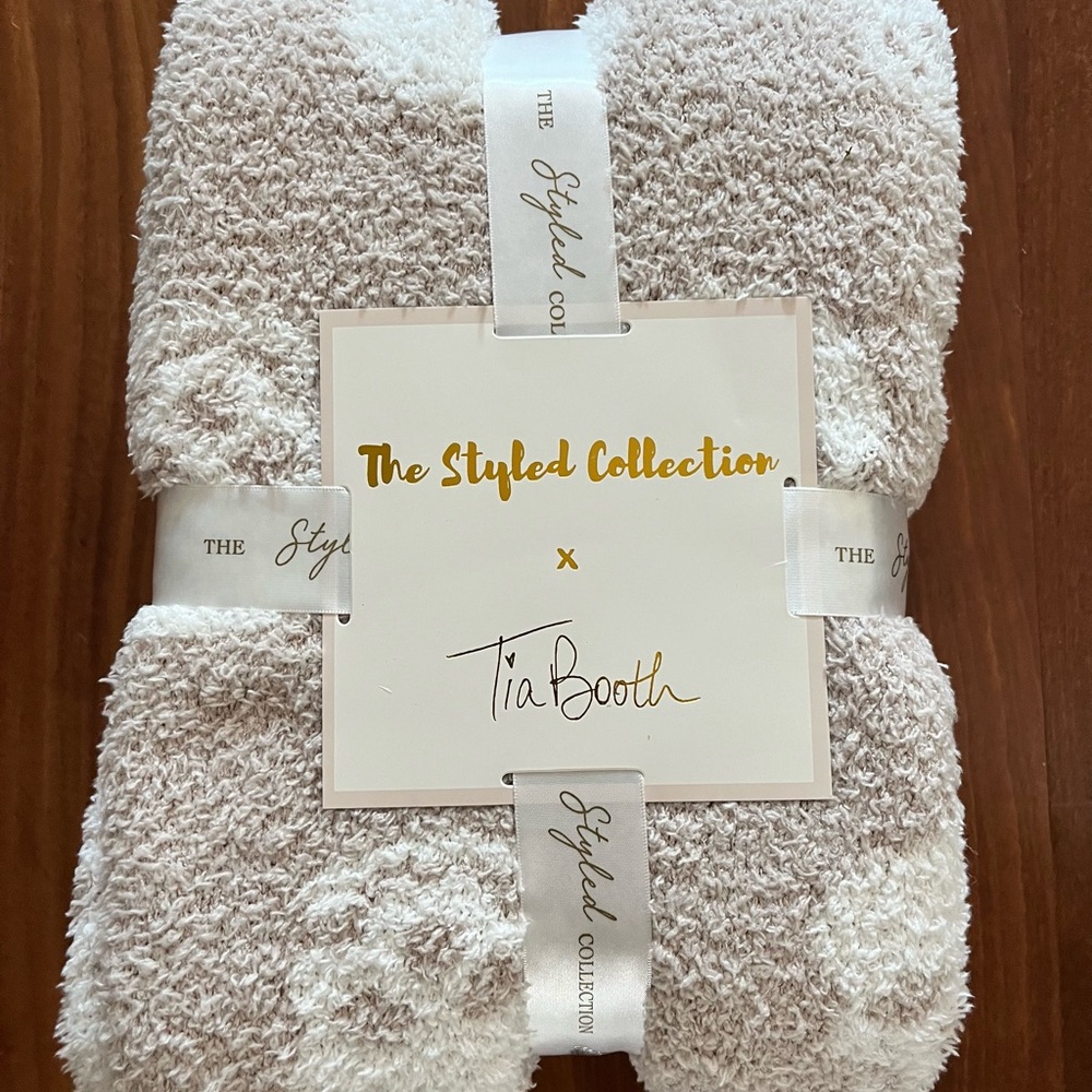 Brand New The Styled Collection x Tia Booth buttery receiving blanket 40”x40”